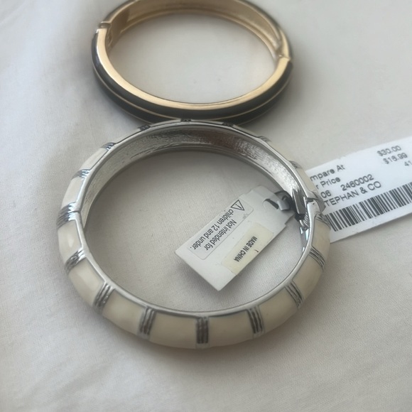 🌸 Bracelets NWT & NWOT - Picture 3 of 3